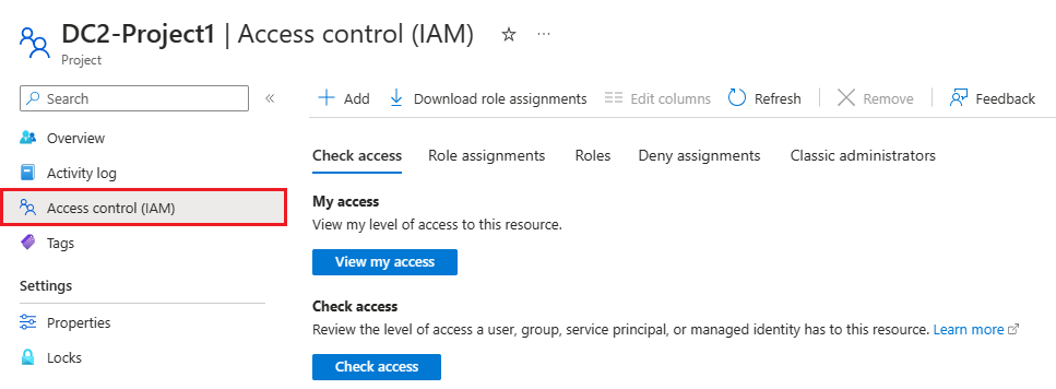 Screenshot der Registerkarte Access Control (IAM) des Projekts mit Rollenzuweisungen im Azure-Portal.