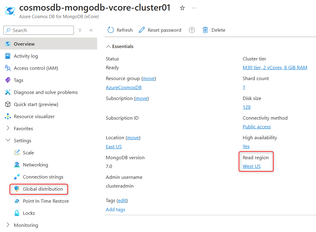 Screenshot des Clusterreplikationsstatus auf der Seite „Übersicht“ und der Seite „Globale Verteilung“ im Azure-Portal.
