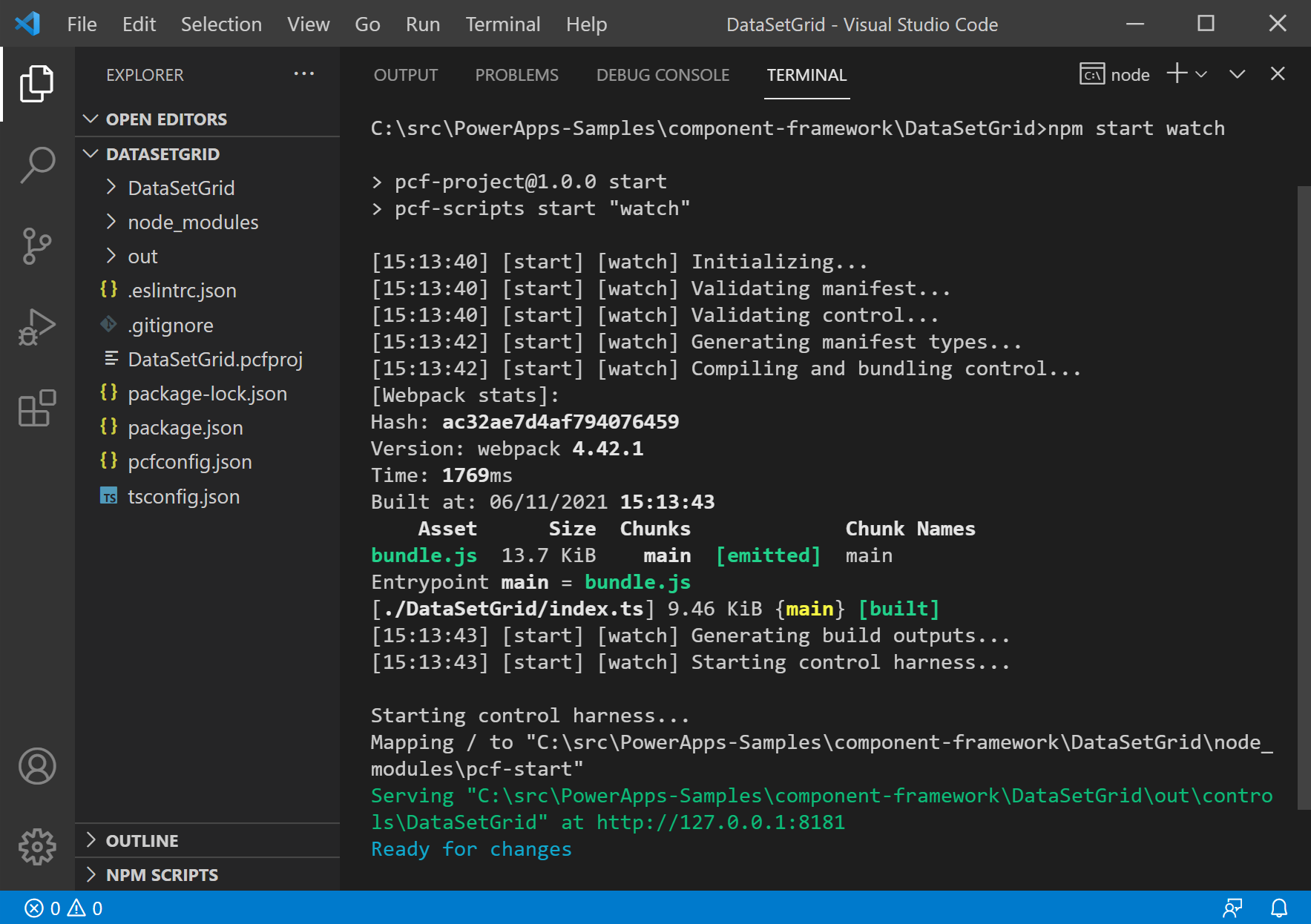 Screenshot von Visual Studio Code, in dem die DataSetGrid-Komponente im Watch-Modus ausgeführt wird.