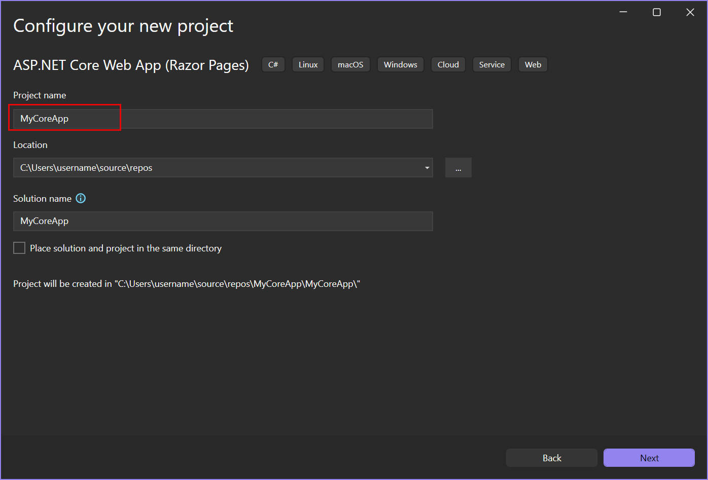 Screenshot des Fensters „Neues Projekt konfigurieren“ in Visual Studio mit der Eingabe „MyCoreApp“ im Feld „Projektname“