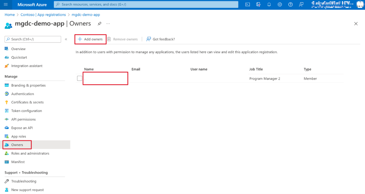 Captura de pantalla que muestra un conjunto de usuarios como propietario para el registro de la aplicación en el Azure Portal.