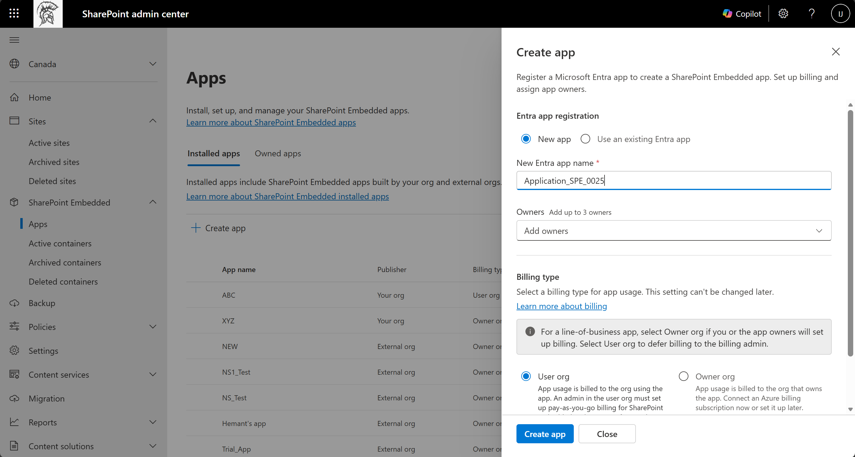 Panel Crear aplicación del Centro de administración de SharePoint que muestra las opciones de registro de aplicaciones Entra Nueva aplicación y Usar una aplicación Entra existente, un campo Nuevo Entra nombre de aplicación, un campo Propietarios y la sección Tipo de facturación.