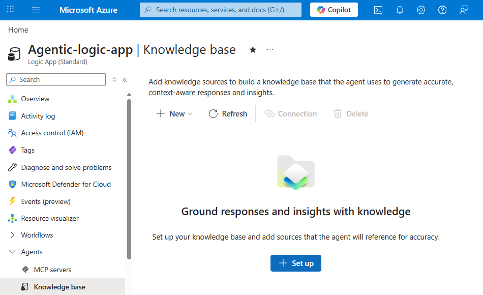Lo screenshot mostra il portale di Azure, la risorsa App per la logica Standard, la sezione espansa Agenti nella barra laterale con Knowledge base selezionata e l'opzione Configura.