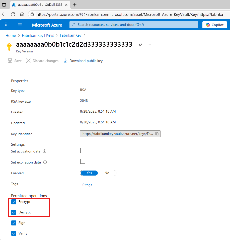 Screenshot che mostra il portale di Azure e la risorsa dell'insieme di credenziali di chiavi con le pagine della chiave e della versione della chiave aperte e le operazioni di crittografia e decrittografia selezionate.