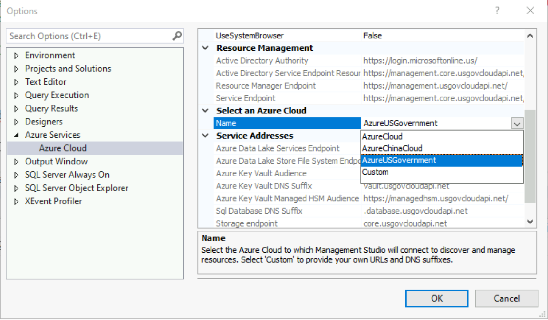 Screenshot dell'interfaccia utente di SSMS, pagina delle opzioni, Azure servizi, con Azure cloud evidenziato. 