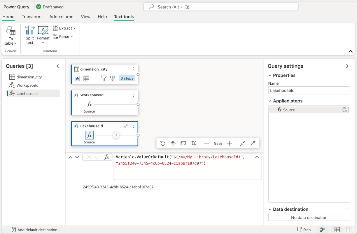 Screenshot che mostra una query appena creata denominata LakehouseId e WorkspaceId.