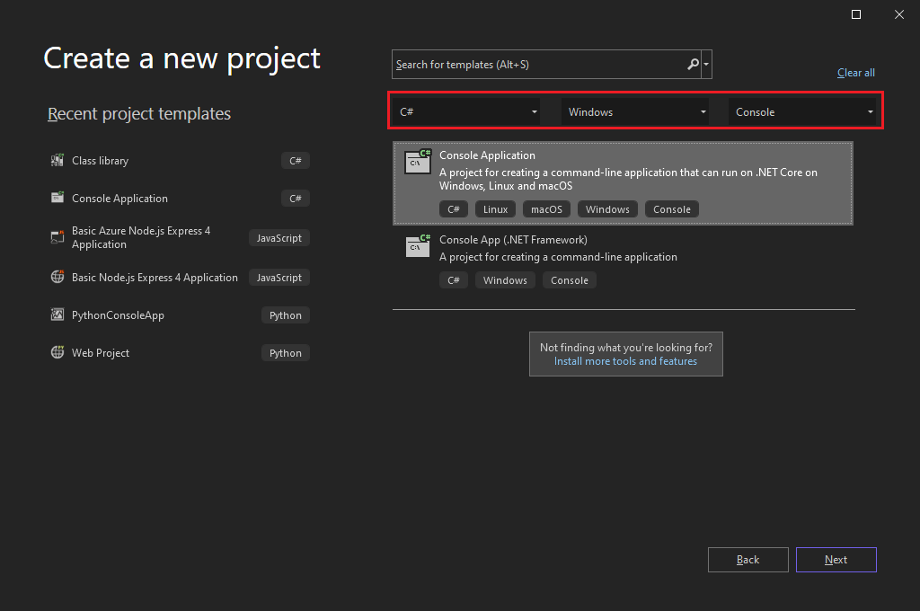 Screenshot della finestra Crea un nuovo progetto in Visual Studio 2022 con l'applicazione console selezionata.