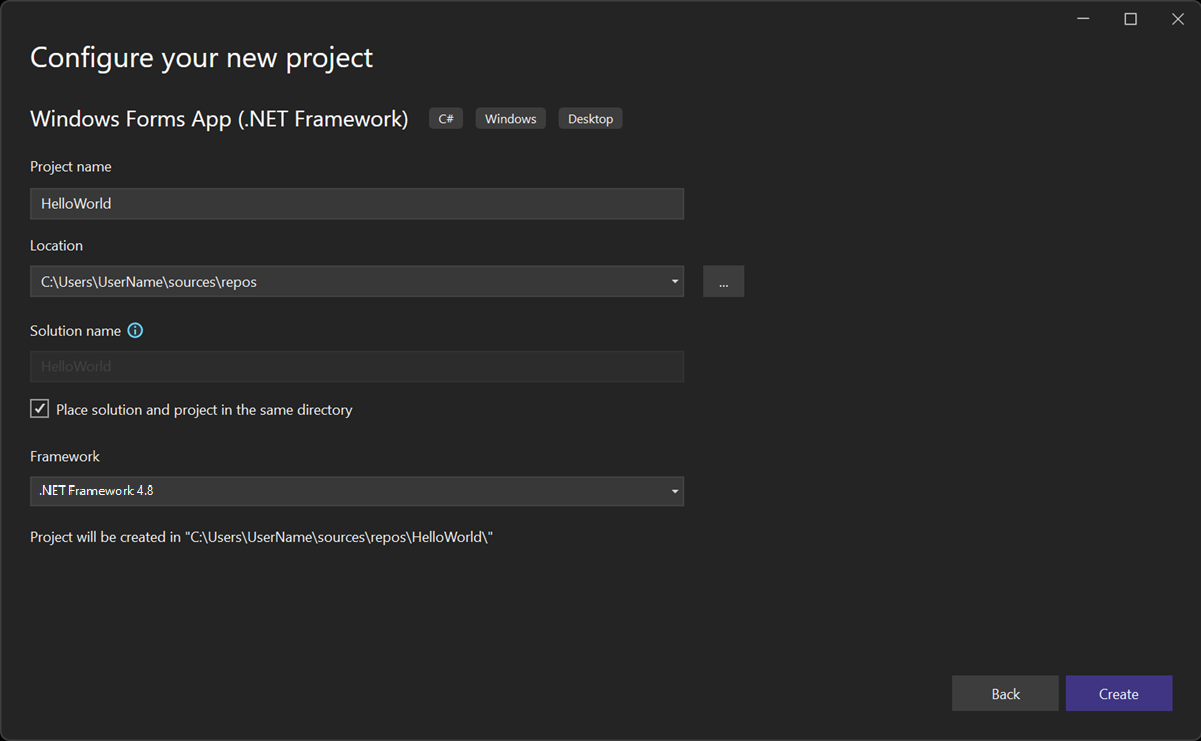 Screenshot che mostra la finestra Configura il nuovo progetto con il nome HelloWorld immesso.