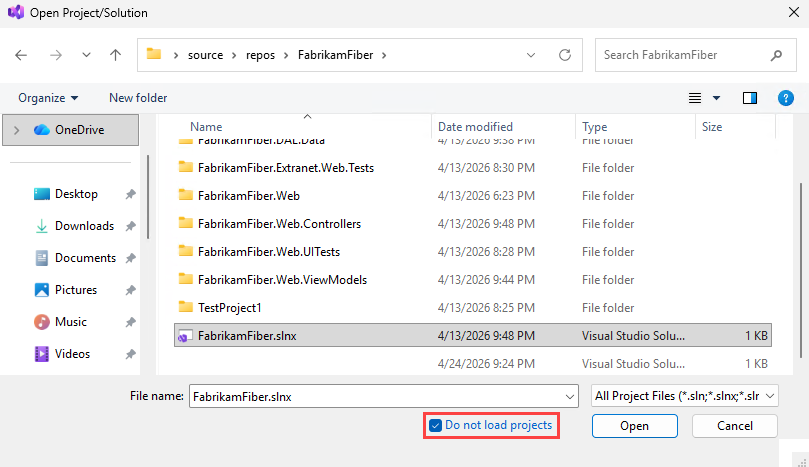 Screenshot della finestra di dialogo Apri progetto di Visual Studio con Non caricare progetti selezionati.