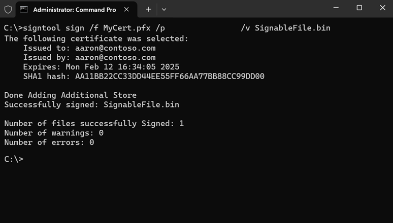 Screenshot che mostra una finestra del prompt dei comandi che mostra il comando 'signtool sign /f MyCert.pfx /p MyCertPassword /v SignableFile.bin'.