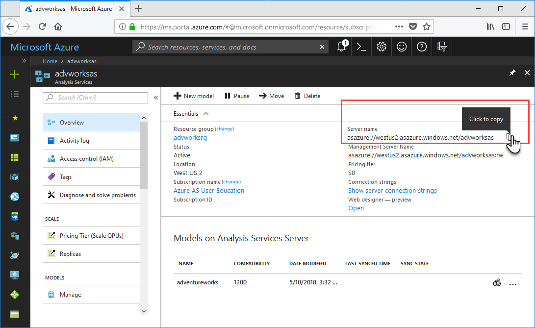 Azure でサーバー名を取得する