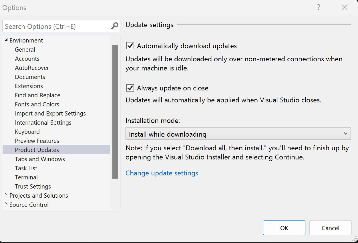 Visual Studio IDE の [オプション] ウィンドウの [更新プログラム] 設定を示すスクリーンショット。