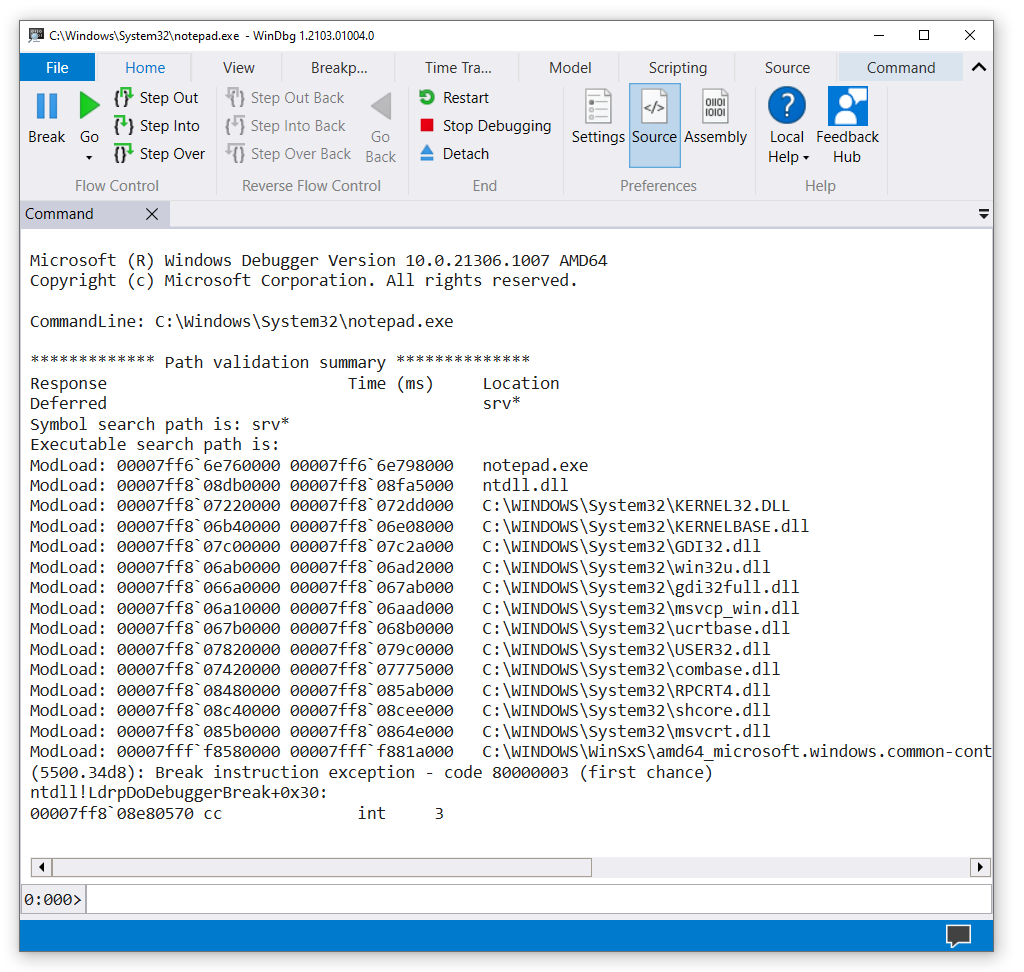 メモ帳が開いている WinDbg のスクリーンショット。