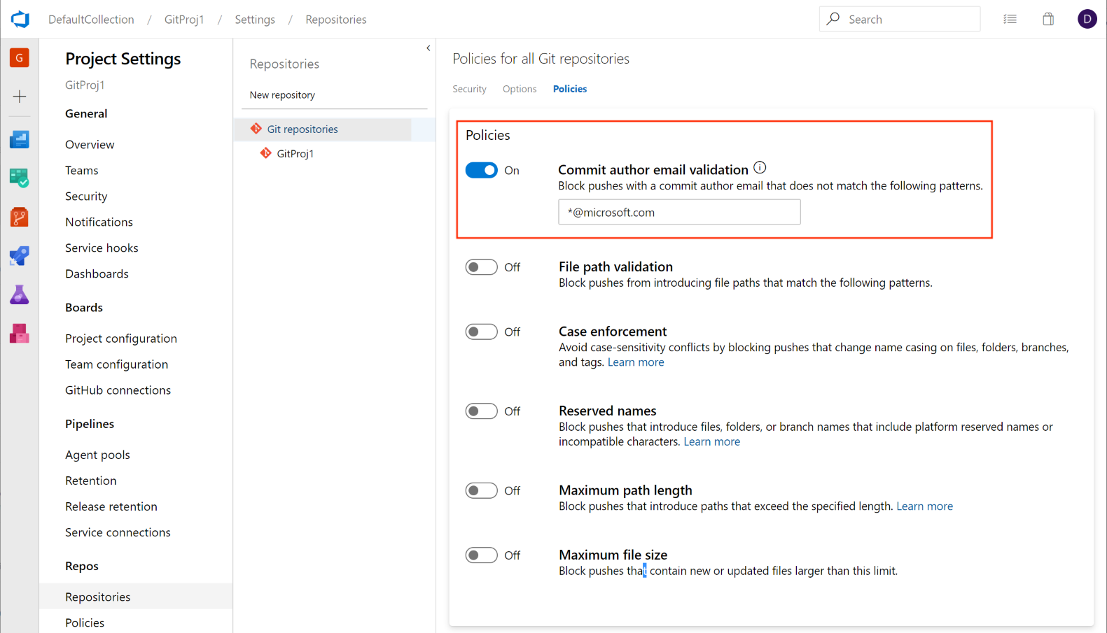 Captura de tela mostrando Políticas para todos os repositórios Git na guia Políticas com a opção Confirmar validação de email do autor definida como Ativada.
