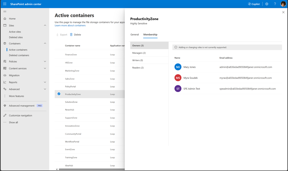 Separador Associação de detalhes de contentor a mostrar as funções Proprietário, Gestor, Escritor e Leitor com os utilizadores atribuídos.