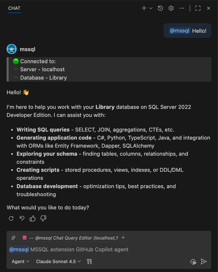 Captura de tela da mensagem de boas-vindas do participante do chat @mssql mostrando os detalhes do banco de dados conectado.