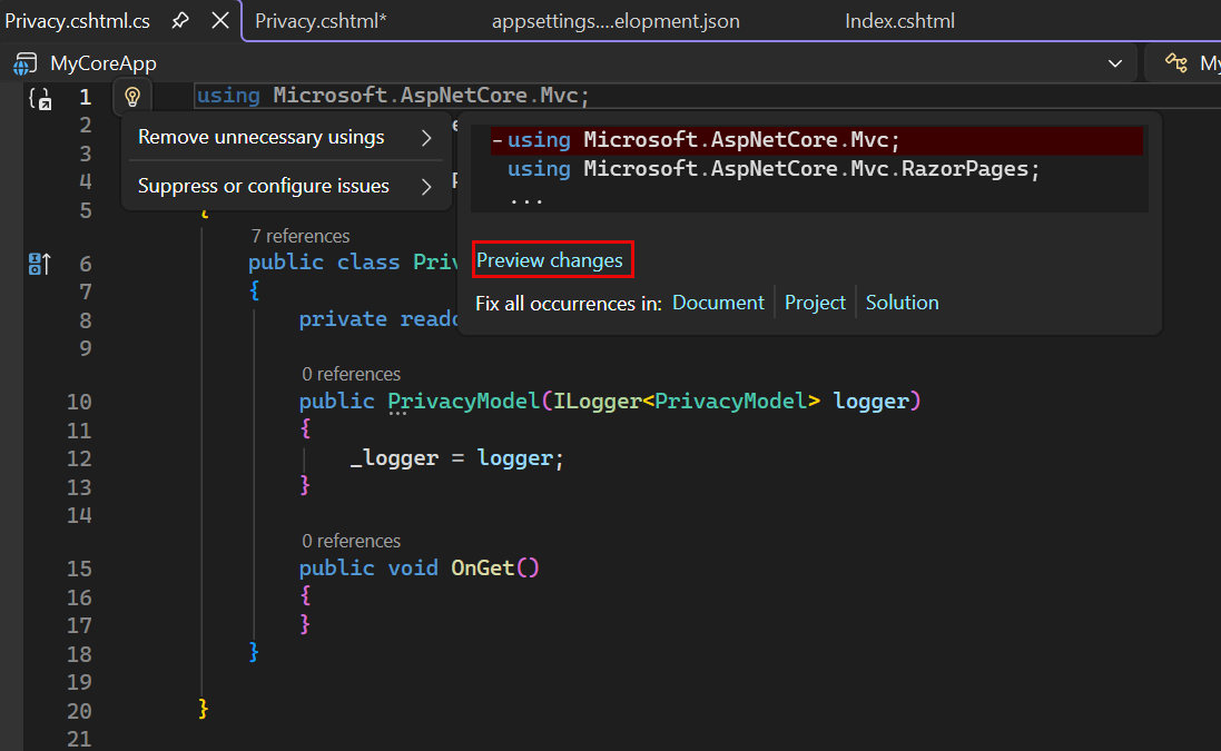 A captura de tela mostra o arquivo Privacy.cshtml no editor de Visual Studio Code com a dica de ferramenta de Ações Rápidas aberta e a opção Visualizar alterações realçada.