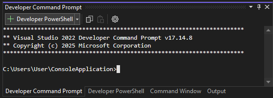 Captura de tela do painel do terminal do Visual Studio que mostra várias guias.