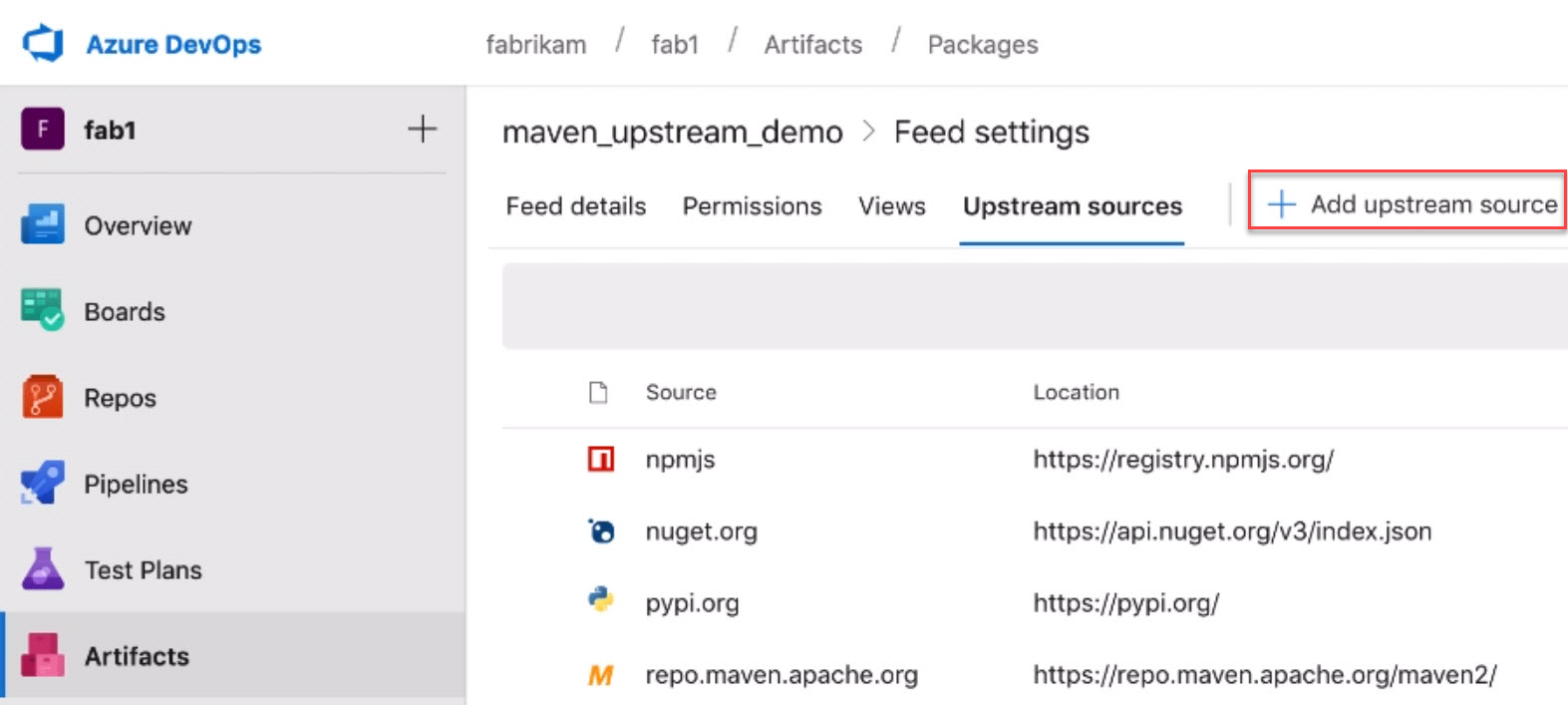 Captura de tela mostrando a opção Adicionar fonte upstream.